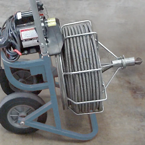 Electric drain cleaner (snake). Credit: Pgdp123 / Wikimedia Commons